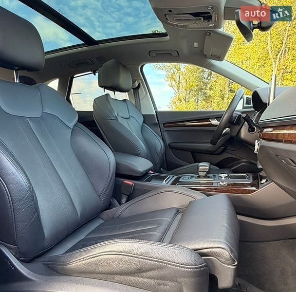 Позашляховик / Кросовер Audi Q5 2018 в Самборі фото 76 Позашляховик / Кросовер Audi Q5 2018 в Самборі