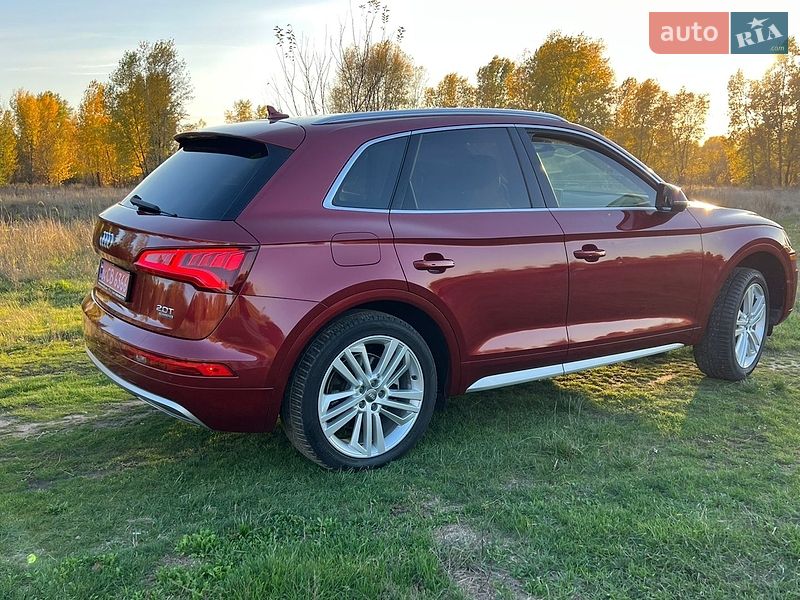 Внедорожник / Кроссовер Audi Q5 2018 в Киеве