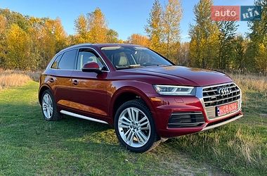 Внедорожник / Кроссовер Audi Q5 2018 в Киеве