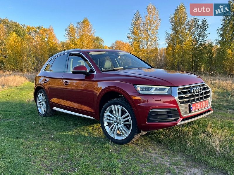 Внедорожник / Кроссовер Audi Q5 2018 в Киеве