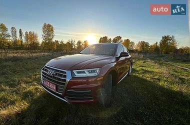 Внедорожник / Кроссовер Audi Q5 2018 в Киеве