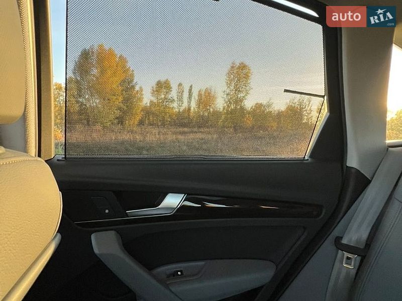 Внедорожник / Кроссовер Audi Q5 2018 в Киеве