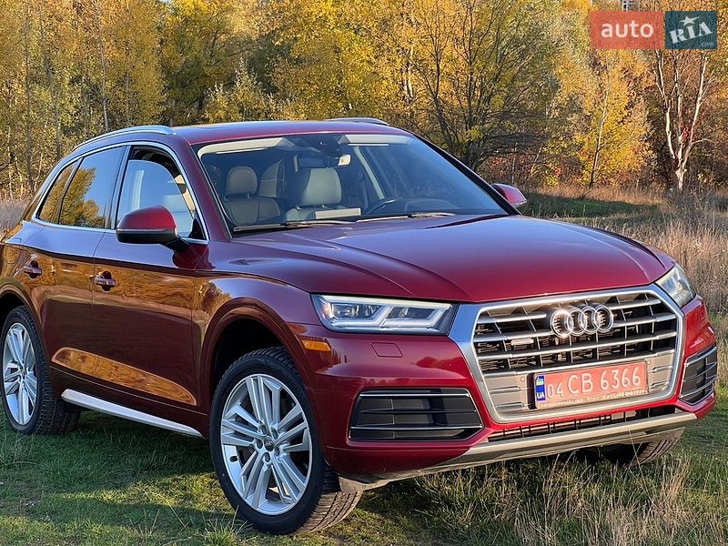 Внедорожник / Кроссовер Audi Q5 2018 в Киеве