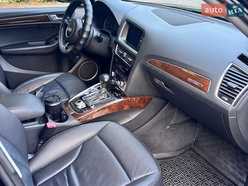 Внедорожник / Кроссовер Audi Q5 2015 в Полтаве
