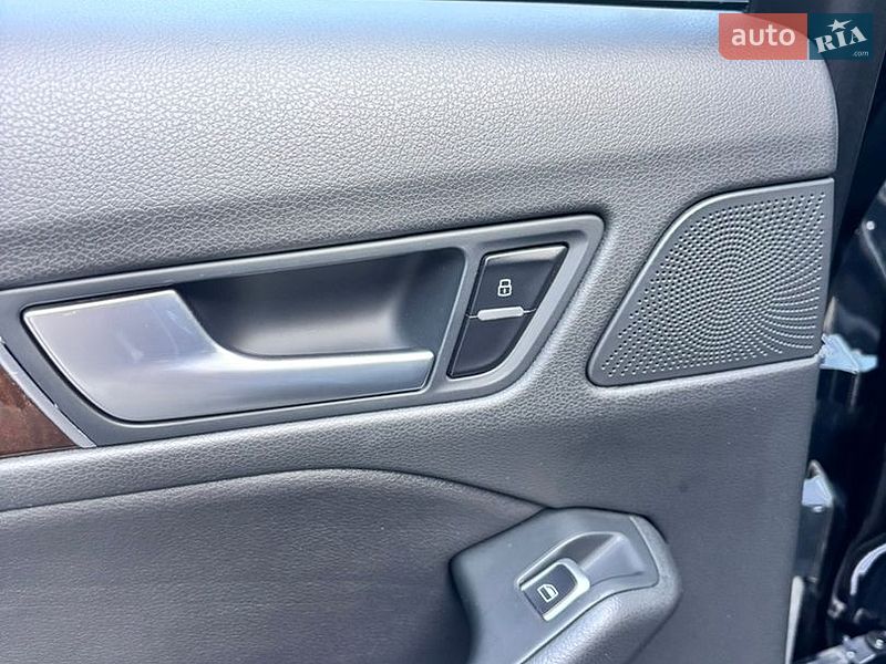 Внедорожник / Кроссовер Audi Q5 2015 в Полтаве