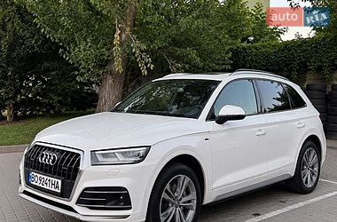 Audi Q5  2021