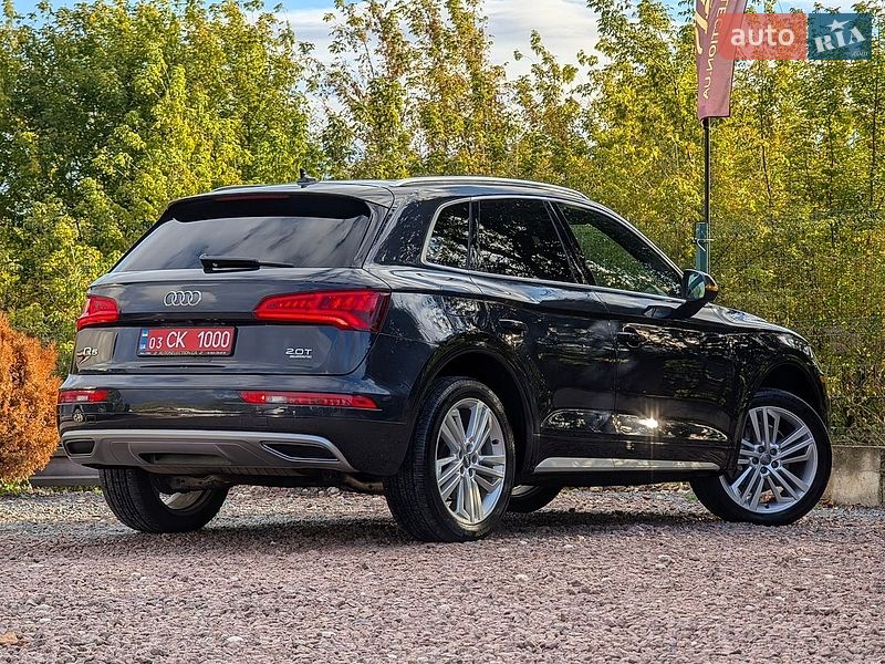 Внедорожник / Кроссовер Audi Q5 2018 в Дрогобыче