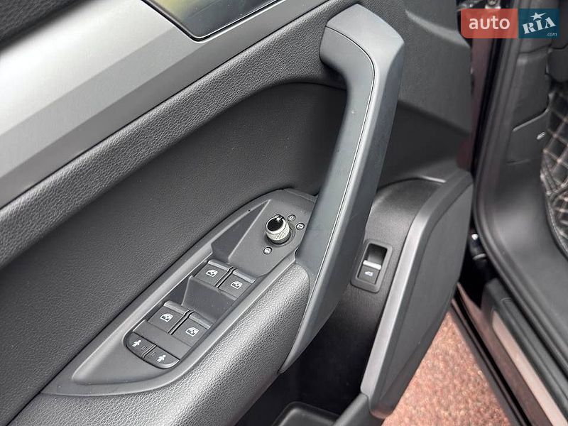 Внедорожник / Кроссовер Audi Q5 2020 в Коростене