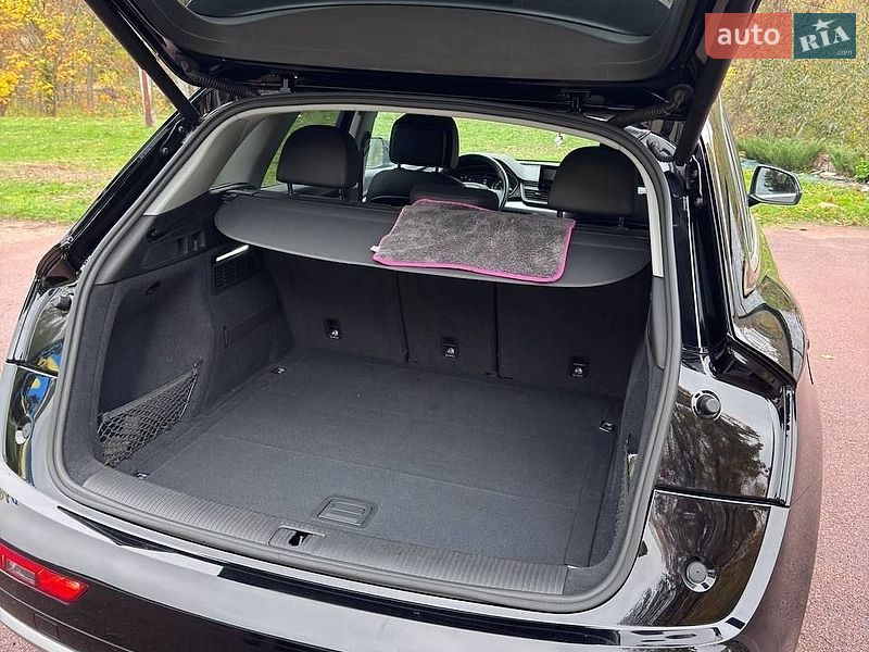 Внедорожник / Кроссовер Audi Q5 2020 в Коростене