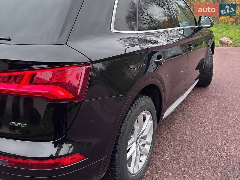 Внедорожник / Кроссовер Audi Q5 2020 в Коростене