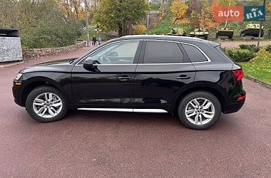 Внедорожник / Кроссовер Audi Q5 2020 в Коростене