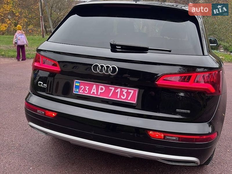 Внедорожник / Кроссовер Audi Q5 2020 в Коростене