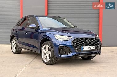 Внедорожник / Кроссовер Audi Q5 2025 в Барышевке