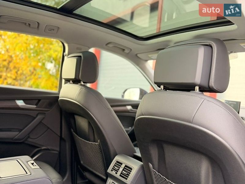 Внедорожник / Кроссовер Audi Q5 2025 в Барышевке