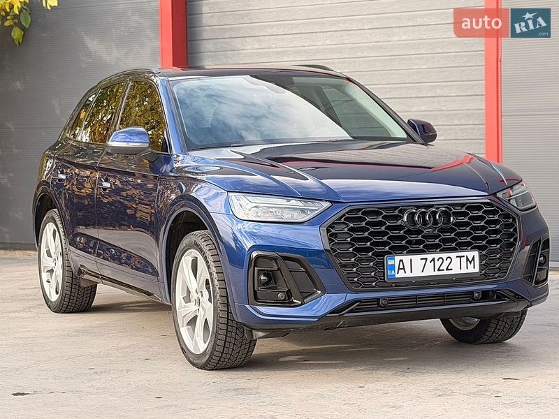Внедорожник / Кроссовер Audi Q5 2025 в Барышевке