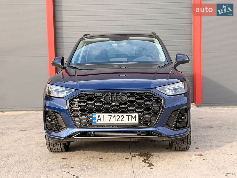 Внедорожник / Кроссовер Audi Q5 2025 в Барышевке