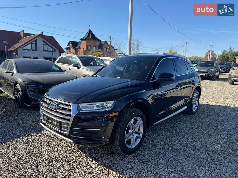 Позашляховик / Кросовер Audi Q5 2019 в Івано-Франківську