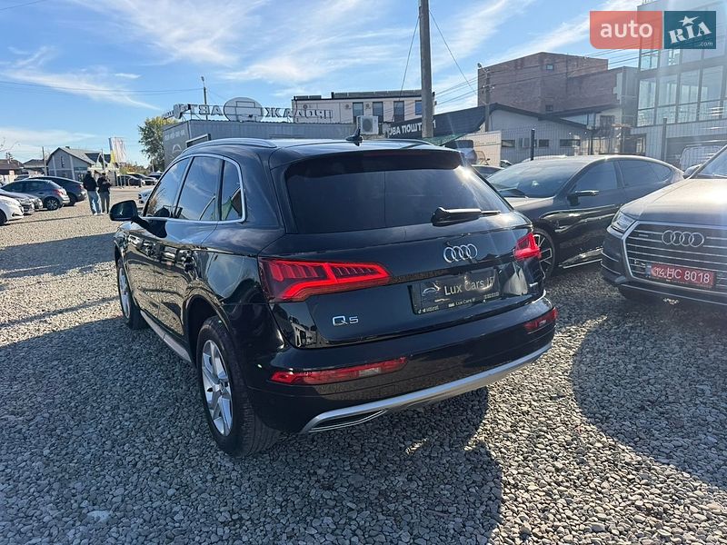 Позашляховик / Кросовер Audi Q5 2019 в Івано-Франківську