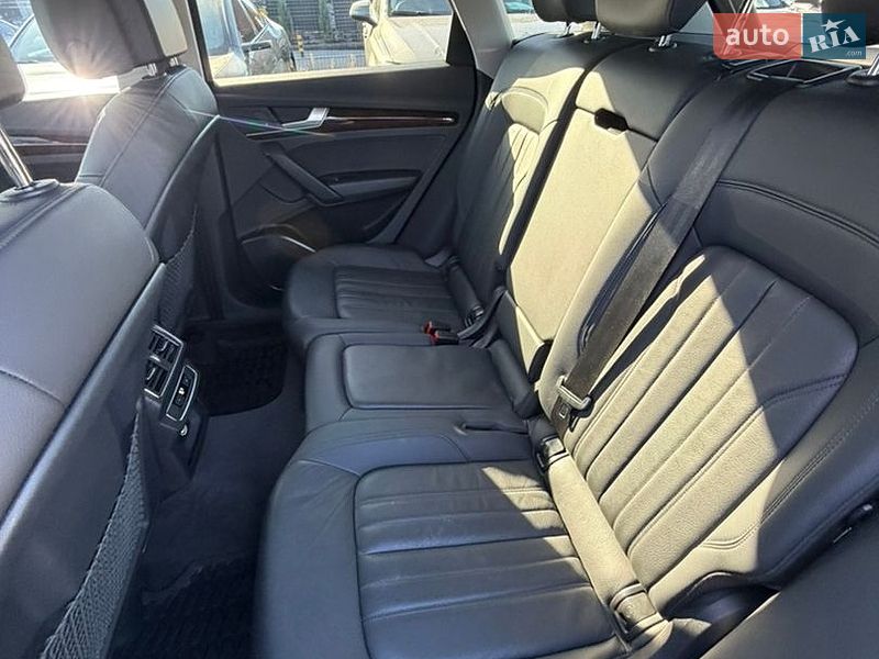 Позашляховик / Кросовер Audi Q5 2019 в Івано-Франківську