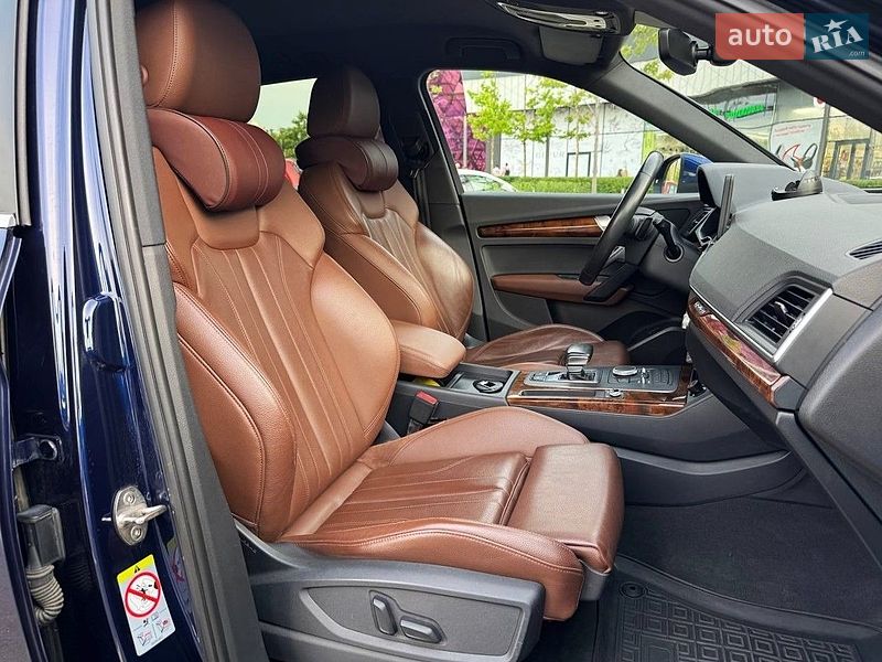 Позашляховик / Кросовер Audi Q5 2017 в Києві