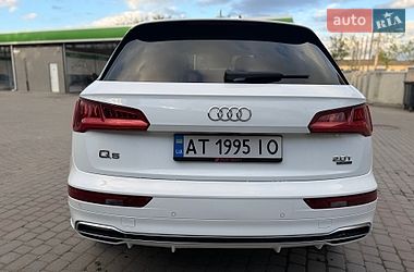 Внедорожник / Кроссовер Audi Q5 2017 в Ивано-Франковске фото 17 Внедорожник / Кроссовер Audi Q5 2017 в Ивано-Франковске