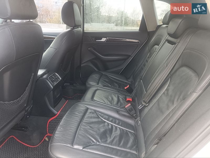 Позашляховик / Кросовер Audi Q5 2015 в Кривому Розі фото 9 Позашляховик / Кросовер Audi Q5 2015 в Кривому Розі