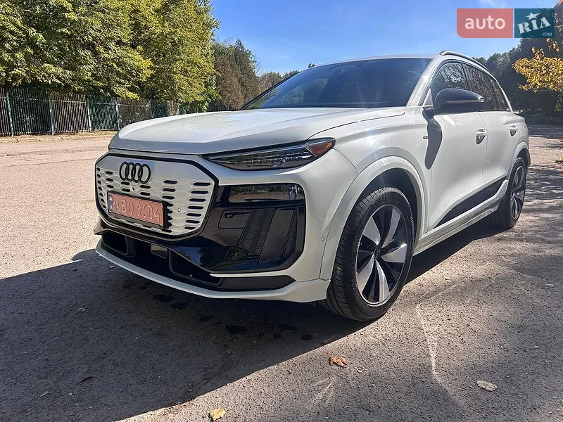 Audi Q6 e-tron 2025