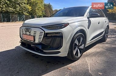 Audi Q6 e-tron 2025