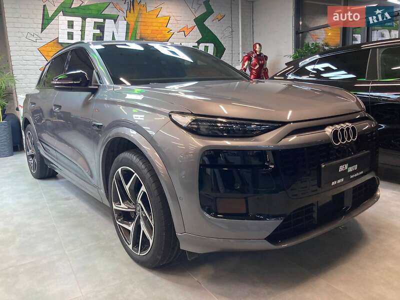 Audi Q6L e-tron
