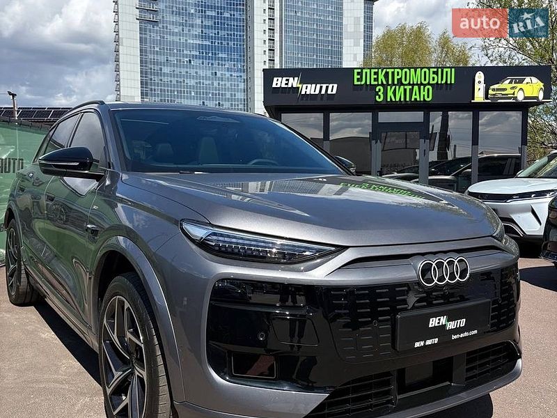 Audi Q6L e-tron