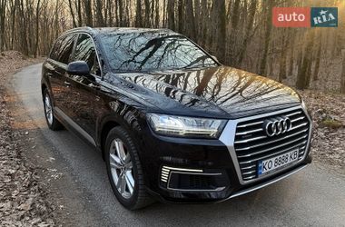 Audi Q7 e-tron  2016