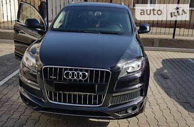 Audi Q7  2011
