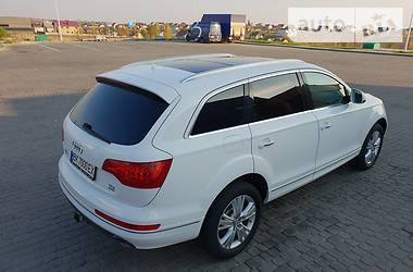 Audi Q7  2010