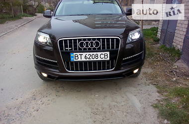 Audi Q7  2010