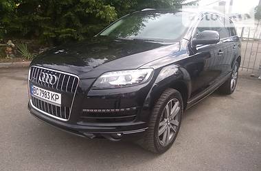 Audi Q7  2013