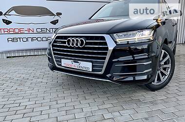 Audi Q7  2016