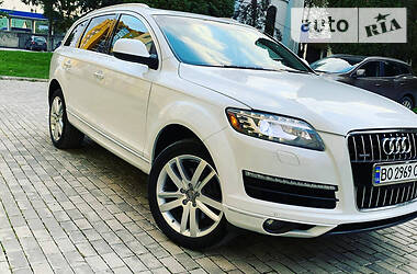 Audi Q7  2012