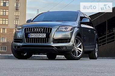 Audi Q7 OFICIAL RODNOI OKRAS 2011