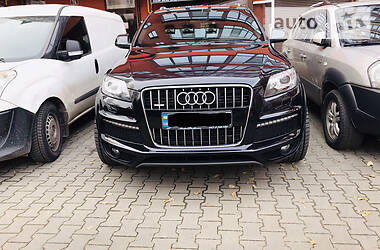 Audi Q7  2010