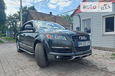 Audi Q7  2008