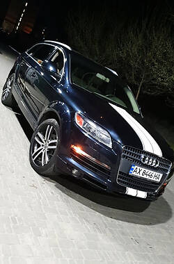 Audi Q7  2006