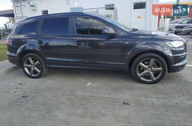 Audi Q7  2013