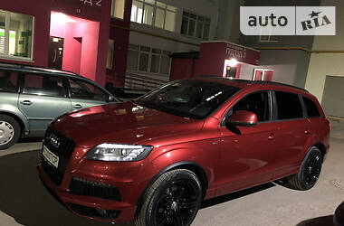 Audi Q7  2014