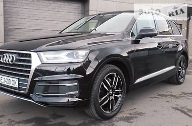 Audi Q7  2016