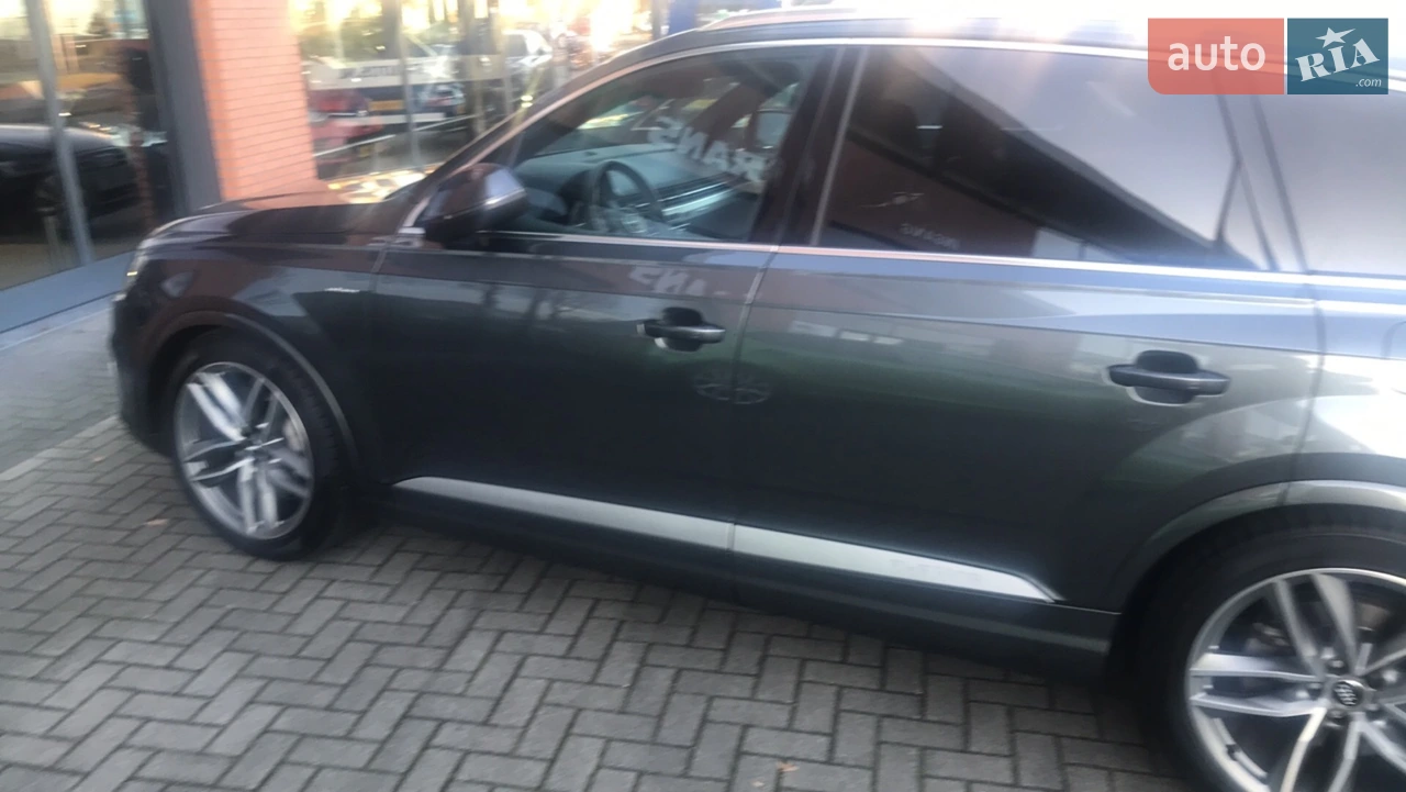 2016 Audi Q7 - мініатюра 2
