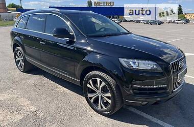 Audi Q7  2013