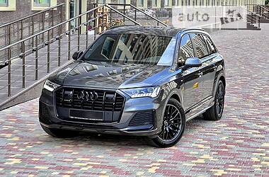 Audi Q7  2020