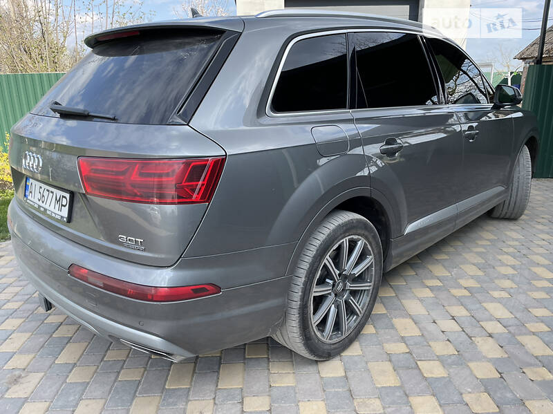 Внедорожник / Кроссовер Audi Q7 2016 в Киеве