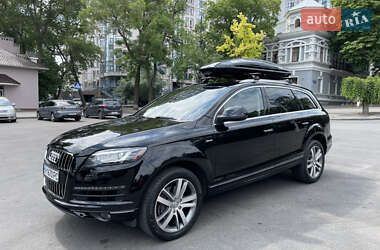 Audi Q7  2015