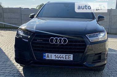 Audi Q7  2018